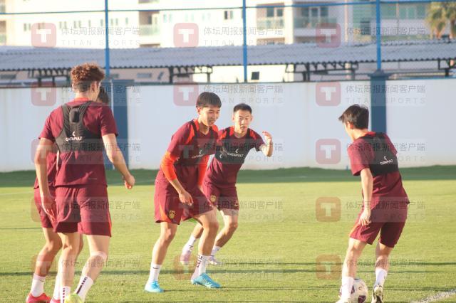 8868体育官网-马德兴：塞鸟并非救世主 国足赴沙特需更谨慎